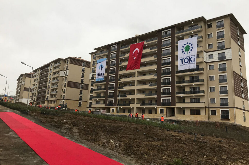 Altyapı ve Üstyapı Uygulamaları